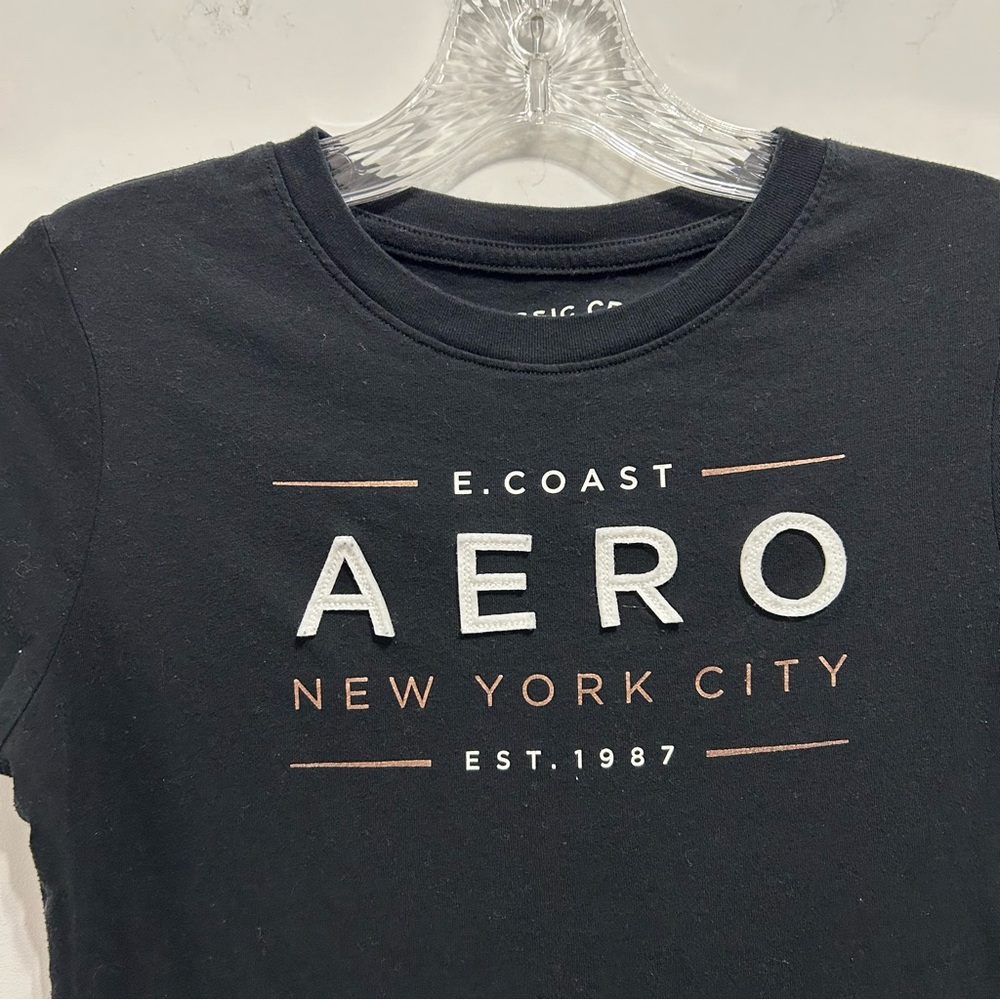 Aeropostale Women’s Black Classic Crew Tee - Picture 2 of 4